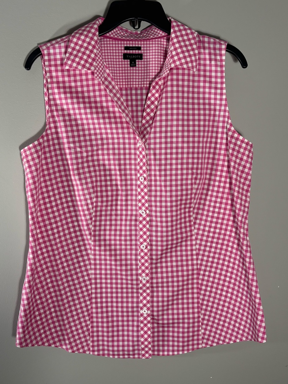 New List- Talbots Perfect Shirt Size 10 Pink Gingham Non-Iron Sleeveless Button